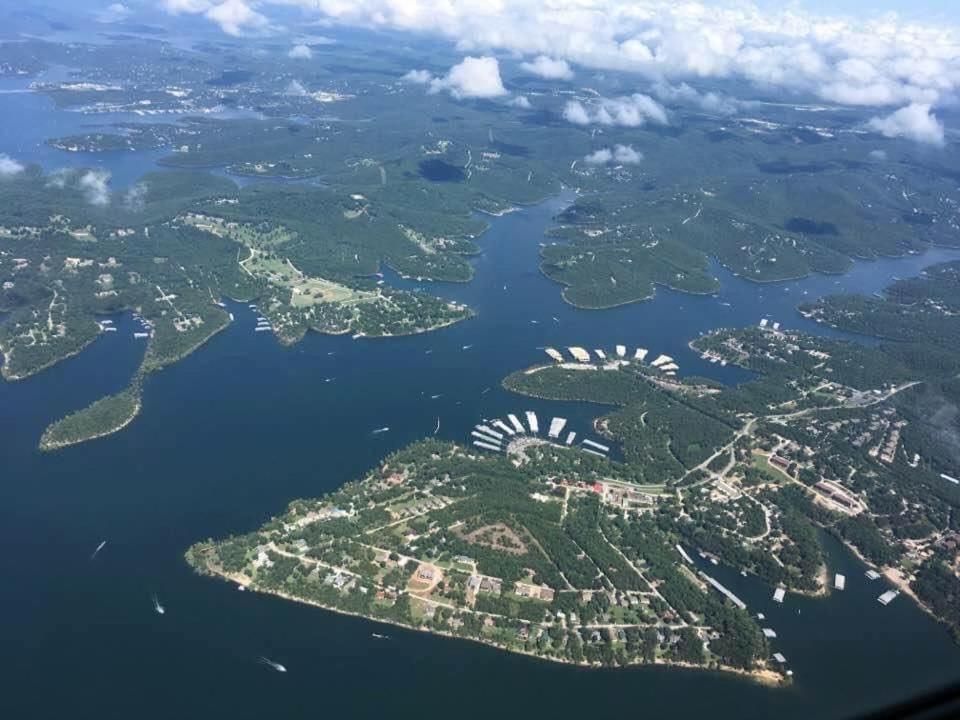 Lakefront And Lake View Indian Point Condo With Boat Slip Branson Exteriör bild