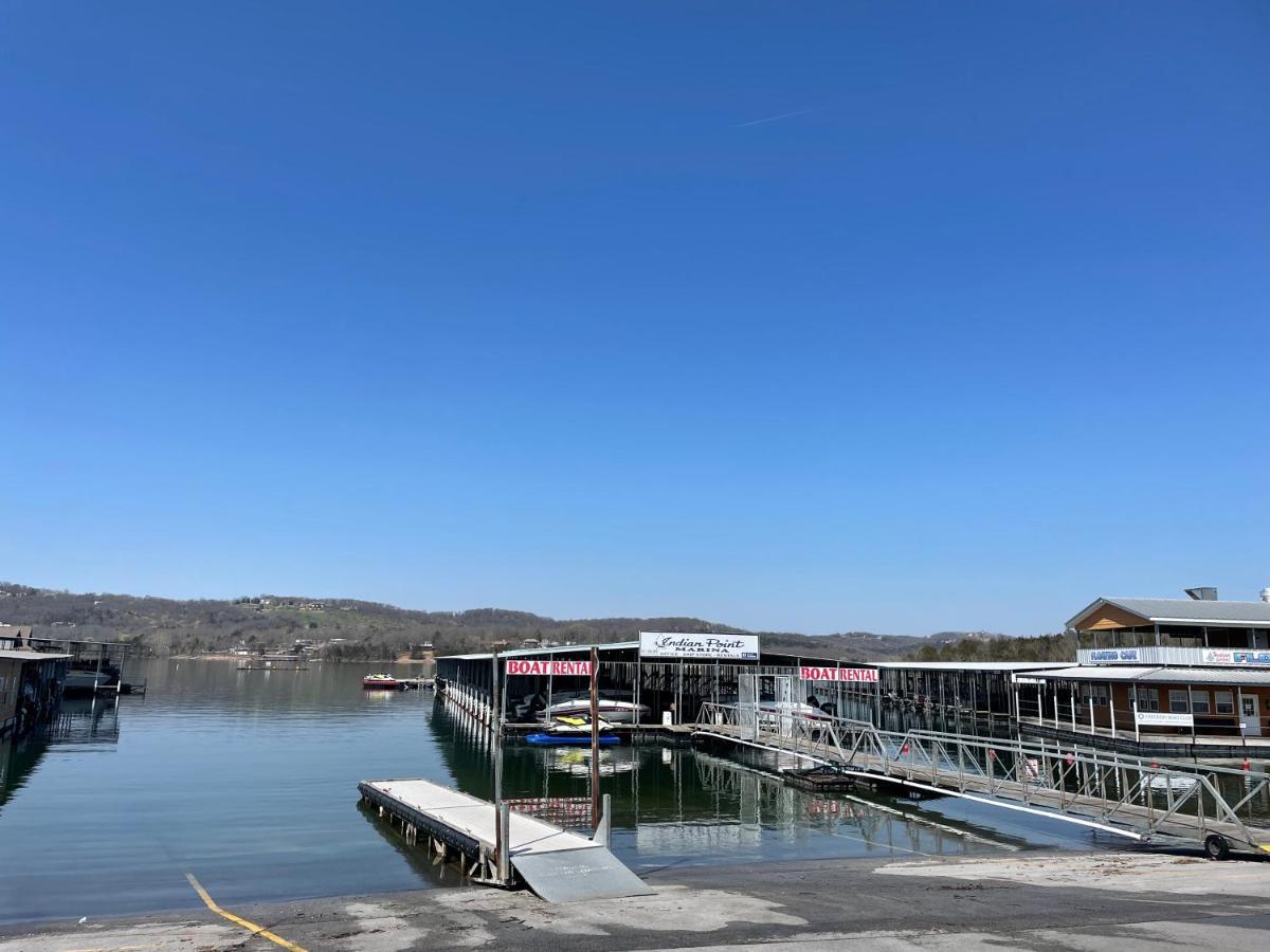 Lakefront And Lake View Indian Point Condo With Boat Slip Branson Exteriör bild